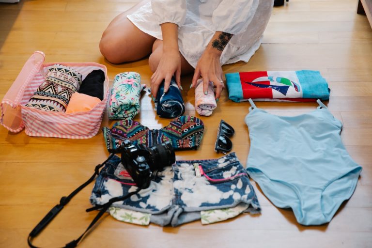 Ultimate Weekend Getaway Packing Guide: Master the Art of Traveling Light!